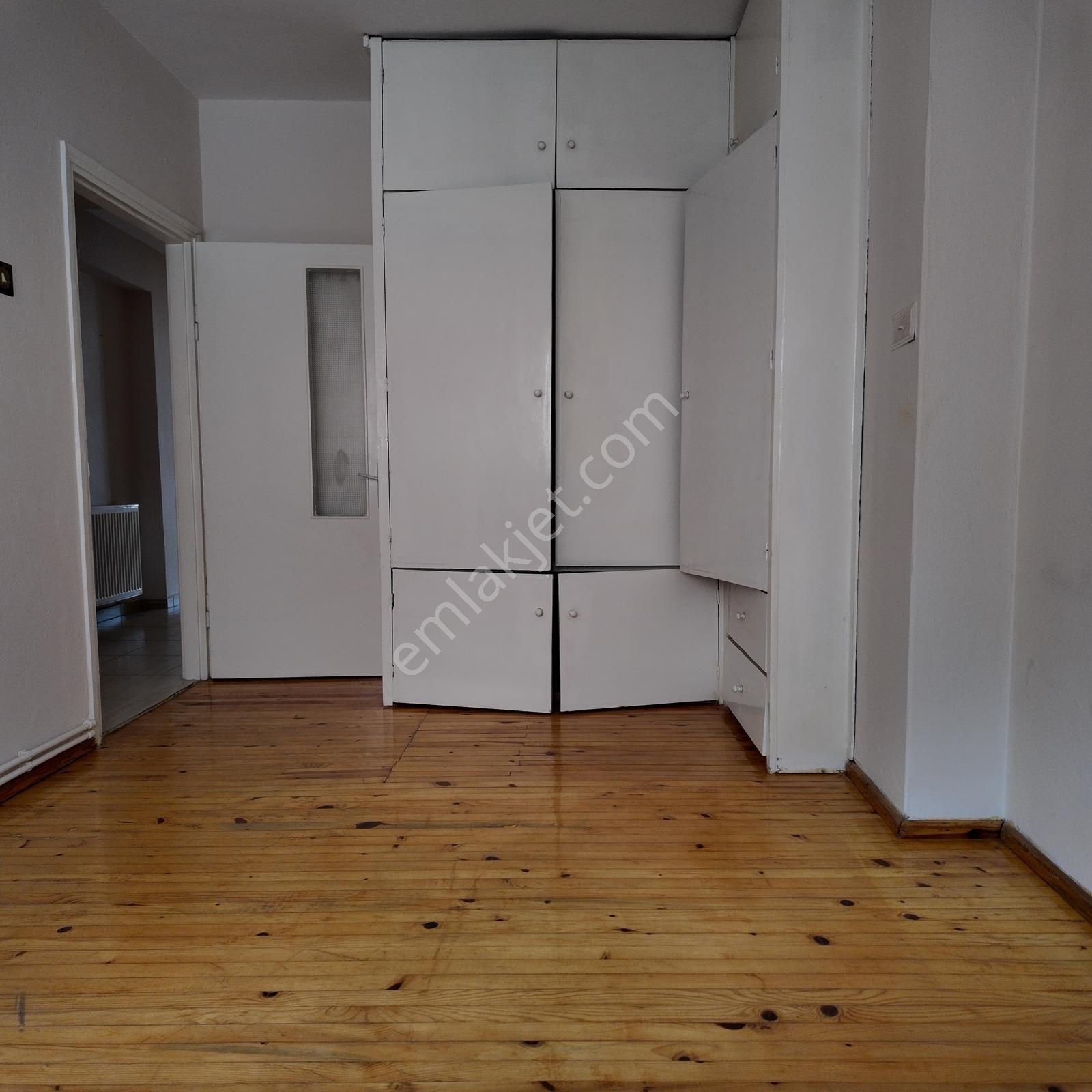 Nakliye Caddesi Üzeri 120m2 Ofis Amaçlı Bakımlı Doğalgazlı Daire - Görsel 8