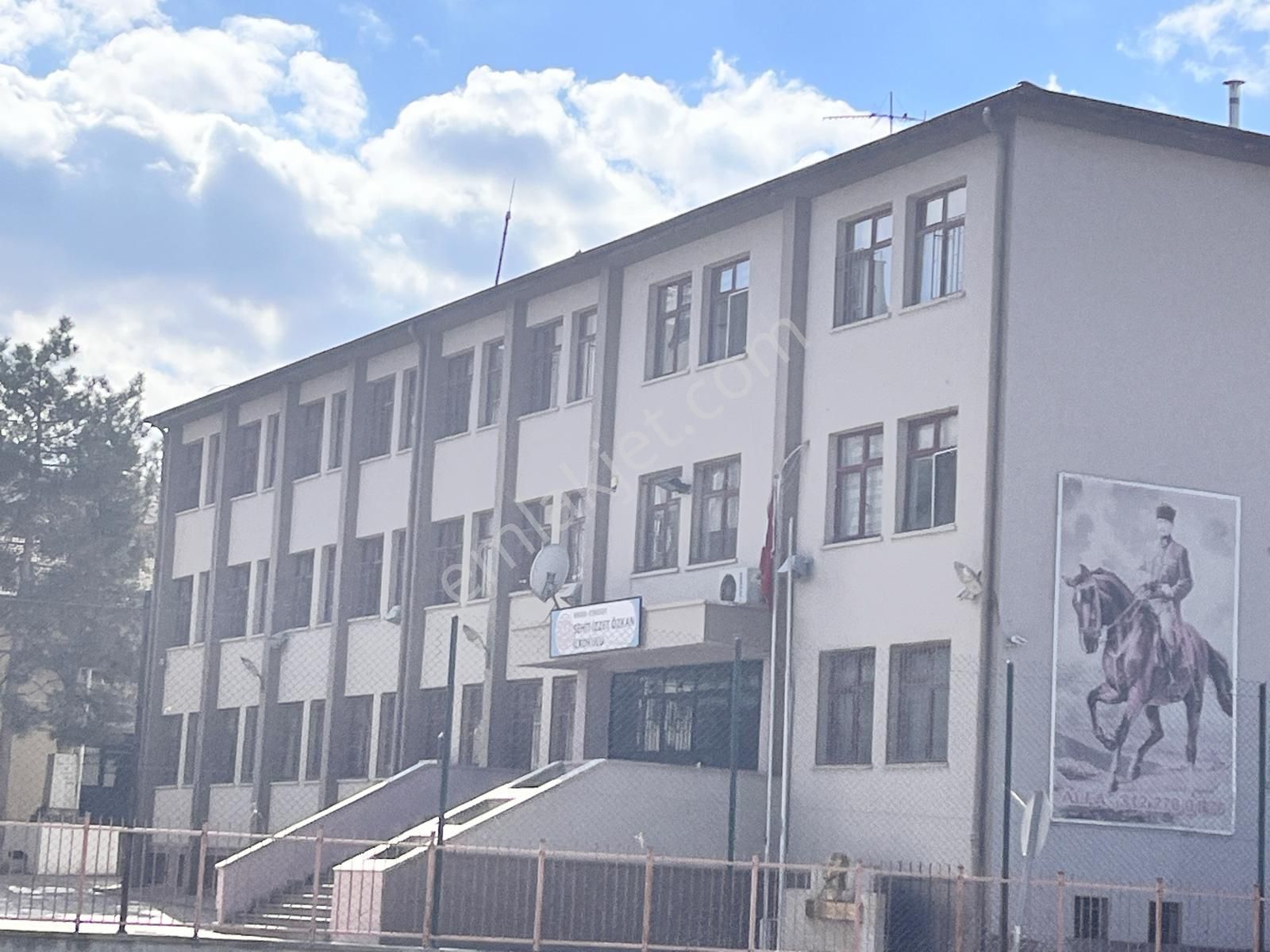 Süvari De Özgüneş İstasyona 100 Metre Mobilyalı Sahibinden Satılık Daire