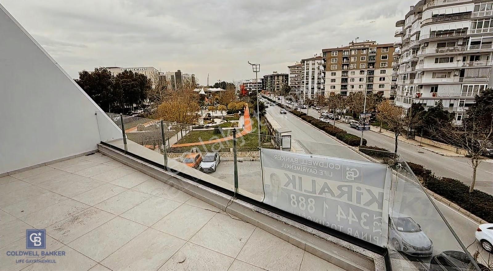 Gayda Vera'da Muayehane Olmayada Uygun, 3+1 Teraslı Köşe Daire - Görsel 8