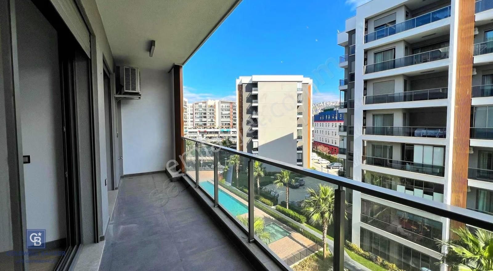 Ataşehir Modern 3te Havuz Manzaralı 1+1 Satılık Daire - Görsel 7
