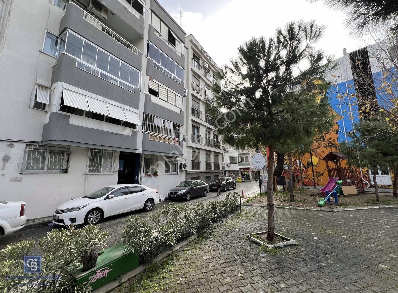 Karşıyaka Tersane Mahallesi Satılık 3+1 Daire - Görsel 10