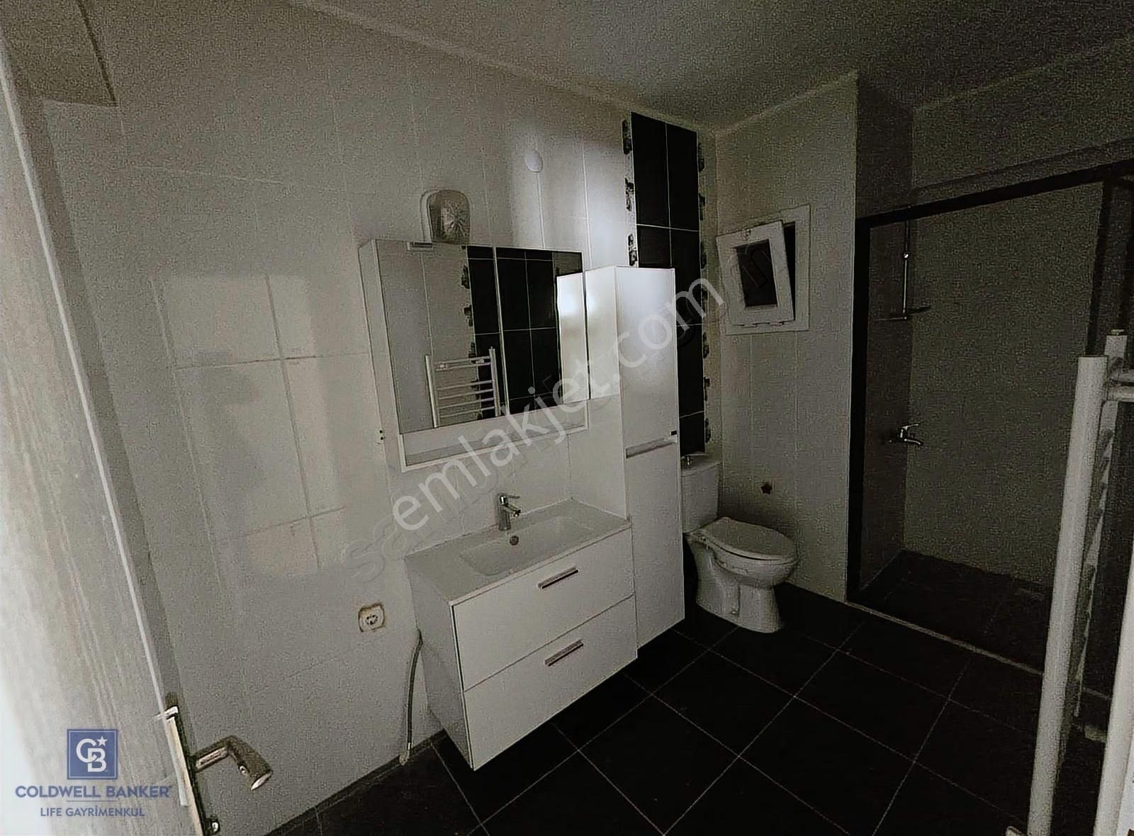 Menderes Merkezde 2+1 Kiralık Daire - Görsel 9