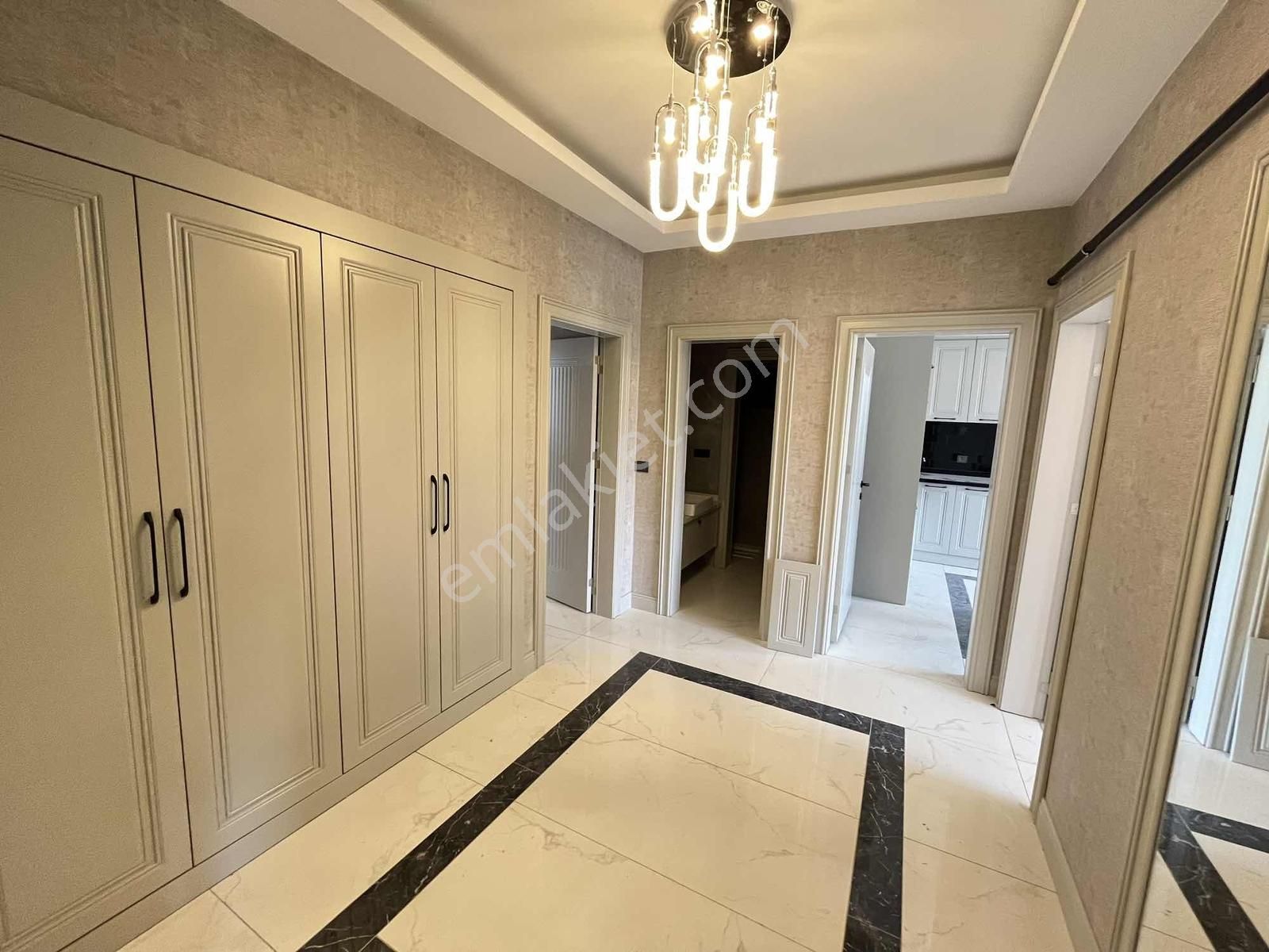 Meram Ahmet Özcan Caddesinde Geniş Lüks Sıfır 3+1 Daire! - Görsel 9