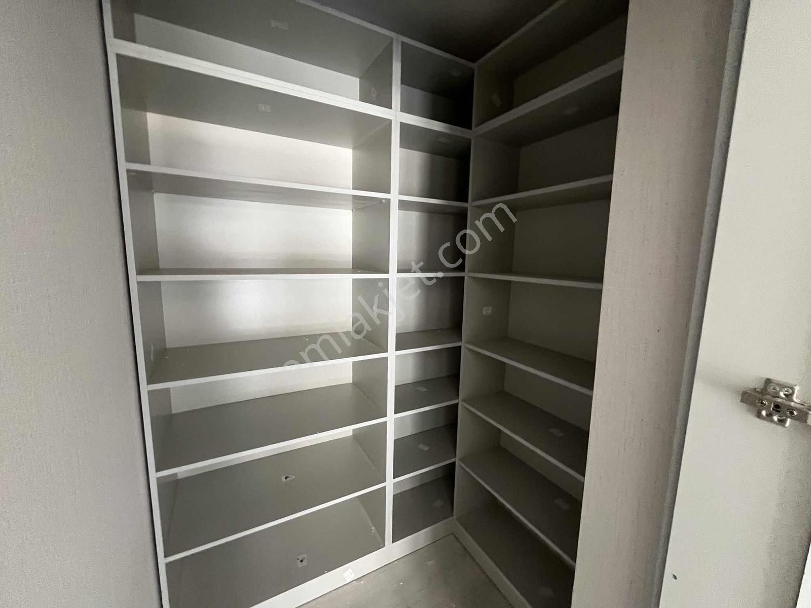 Uluırmak Mahallesi Ahmet Özcan Caddesi Civarı Ultra Lüks 4+1 ! - Görsel 17