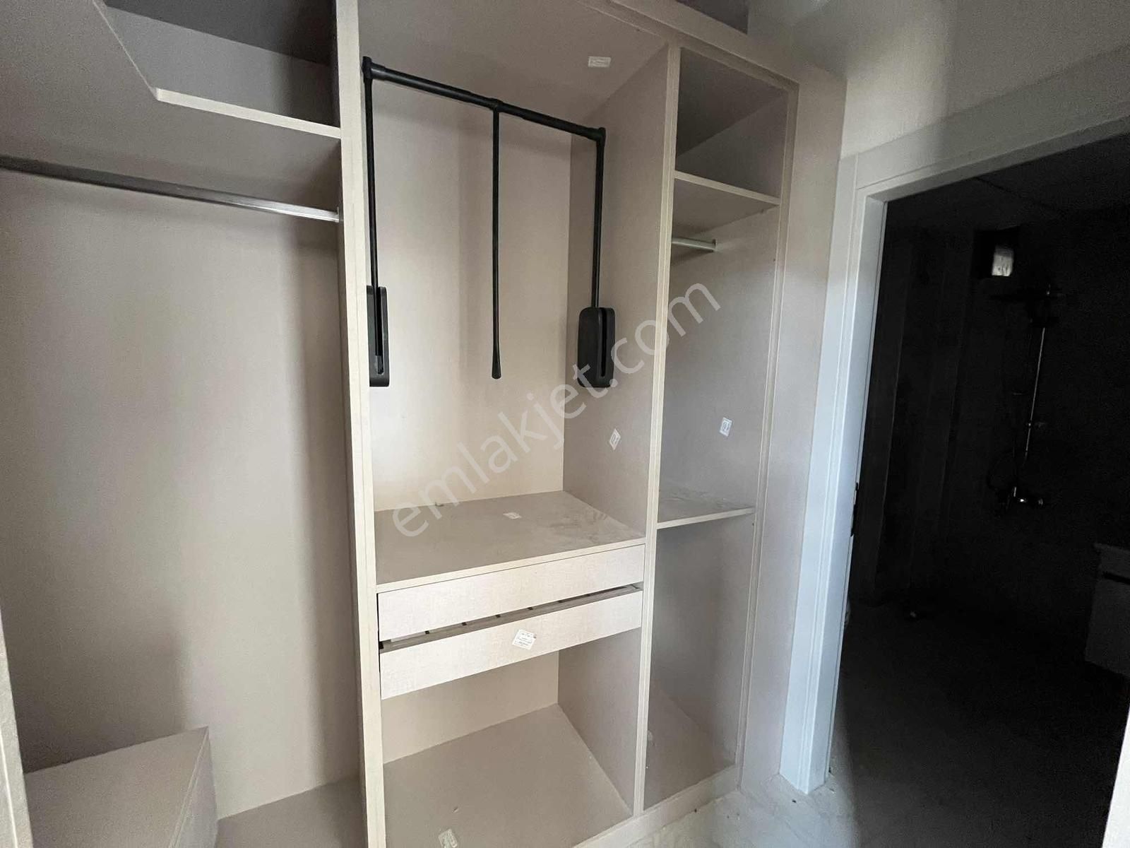 Uluırmak Mahallesi Ahmet Özcan Caddesi Civarı Ultra Lüks 4+1 ! - Görsel 21