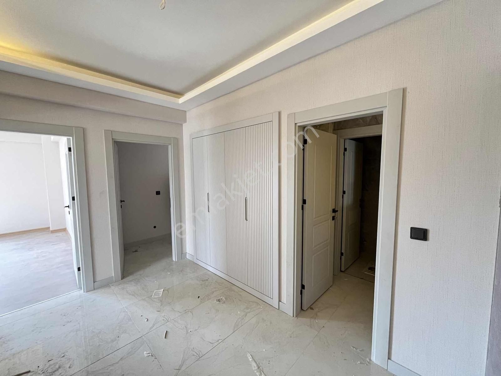 Uluırmak Mahallesi Ahmet Özcan Caddesi Civarı Ultra Lüks 4+1 ! - Görsel 9