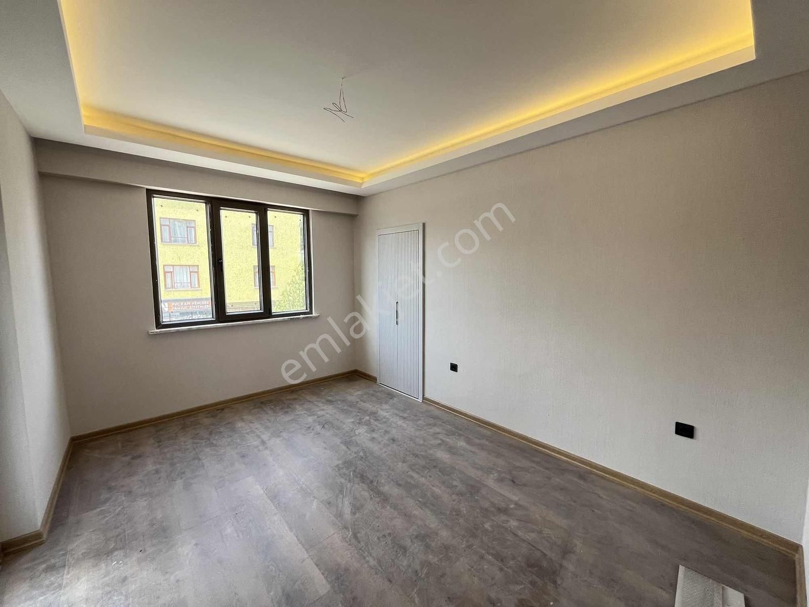 Uluırmak Mahallesi Ahmet Özcan Caddesi Civarı Ultra Lüks 4+1 ! - Görsel 16