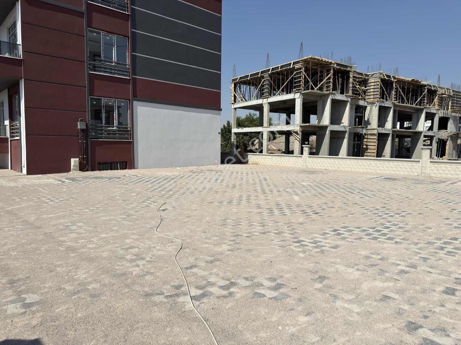 Karaman Yolu Üzeri Yüksek Giriş Geniş 3+1 Daire - Görsel 3