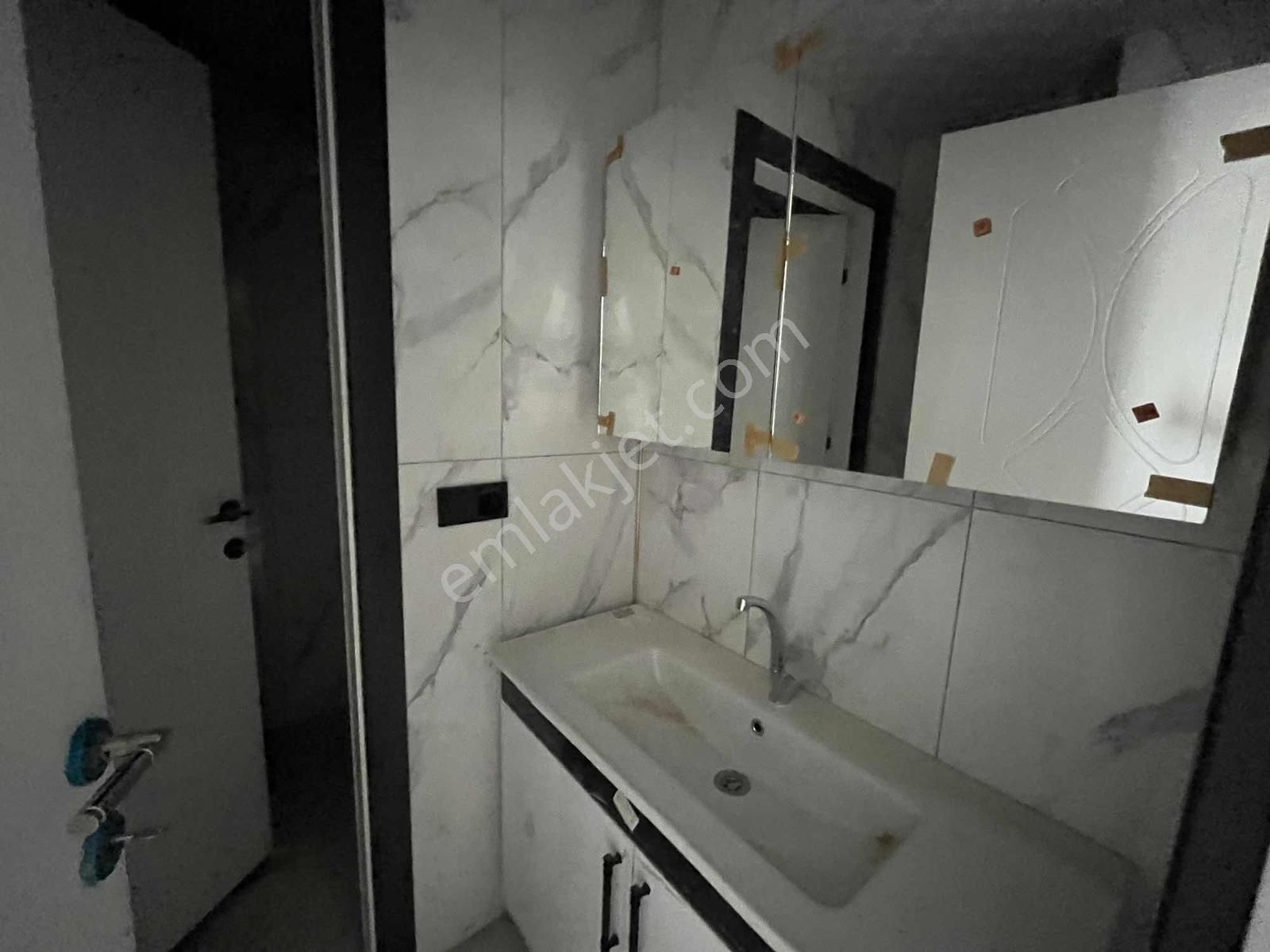 Karaman Yolu Üzeri Oturuma Hazır Sıfır Geniş 2+1 Daire! - Görsel 2