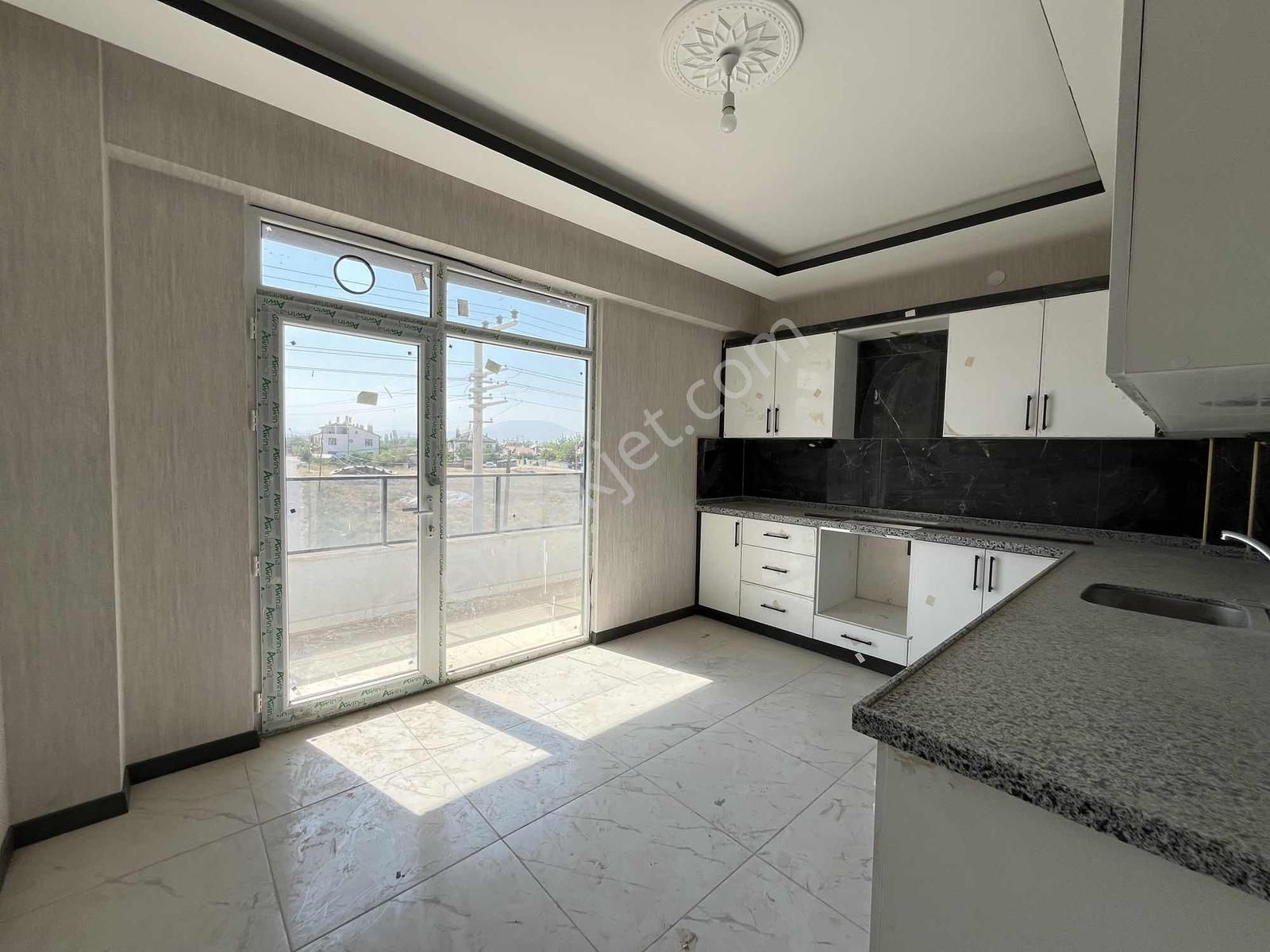 Karaman Yolu Üzeri Oturuma Hazır Sıfır Geniş 2+1 Daire! - Görsel 6