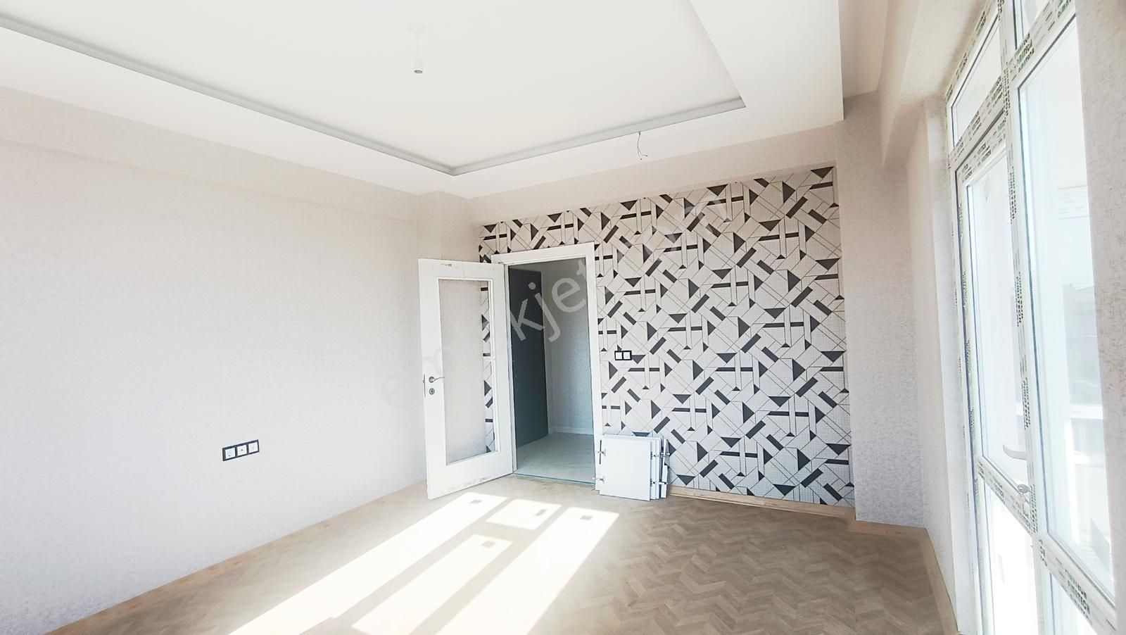 Meram Alakova Mahallesinde Satılık 2+1 Lüx Daire - Görsel 15