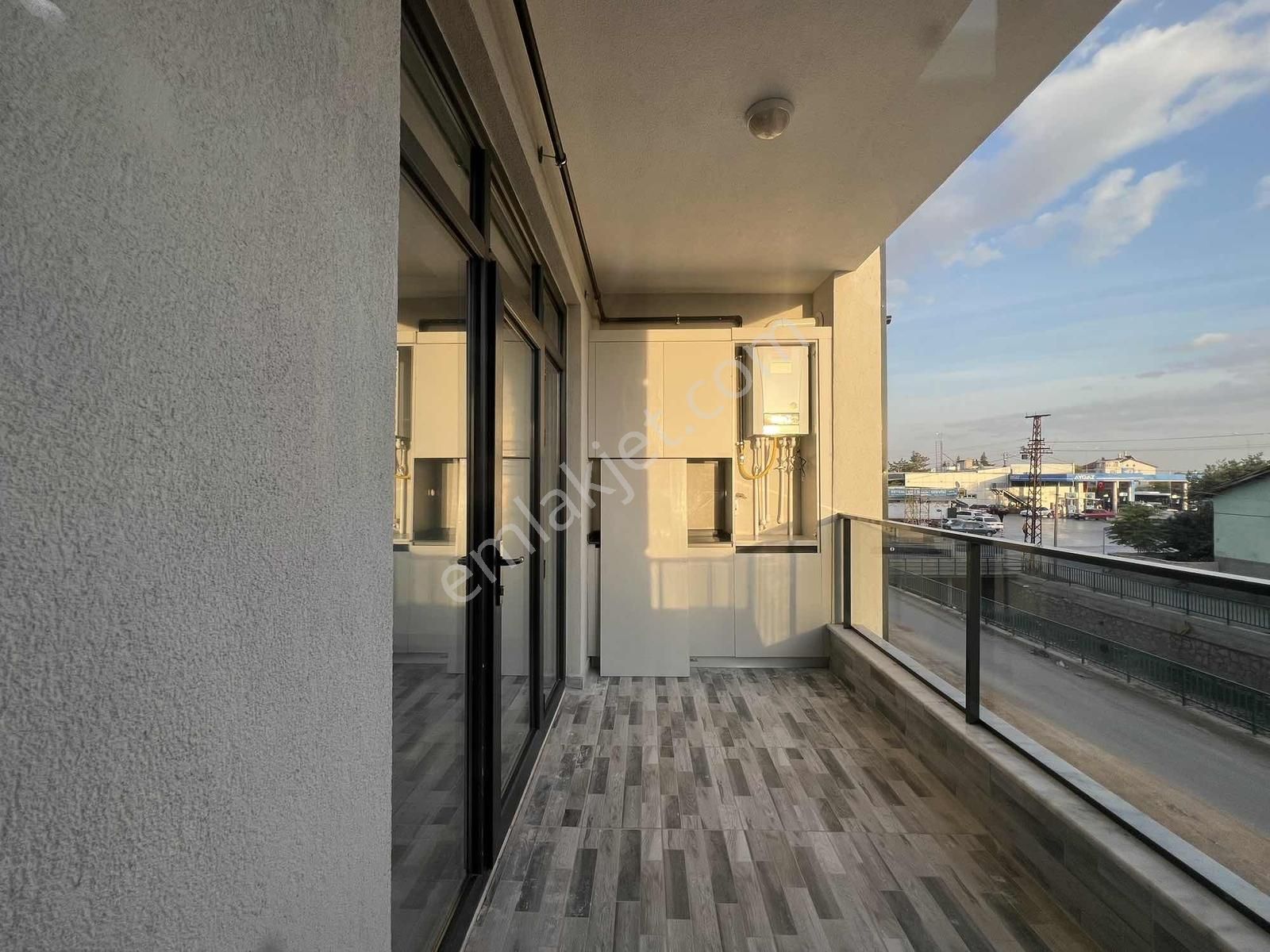 Meram Uluğbey Mahallesi 3+1 Site İçi Lüks Ferah Daire - Görsel 11