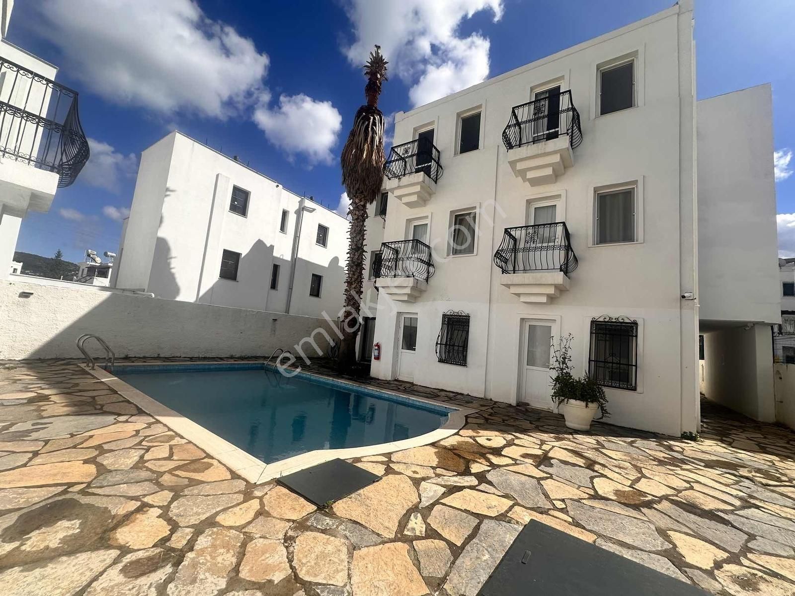 Bodrum Eskiçeşme Kiralık Bahçe Katı Daire