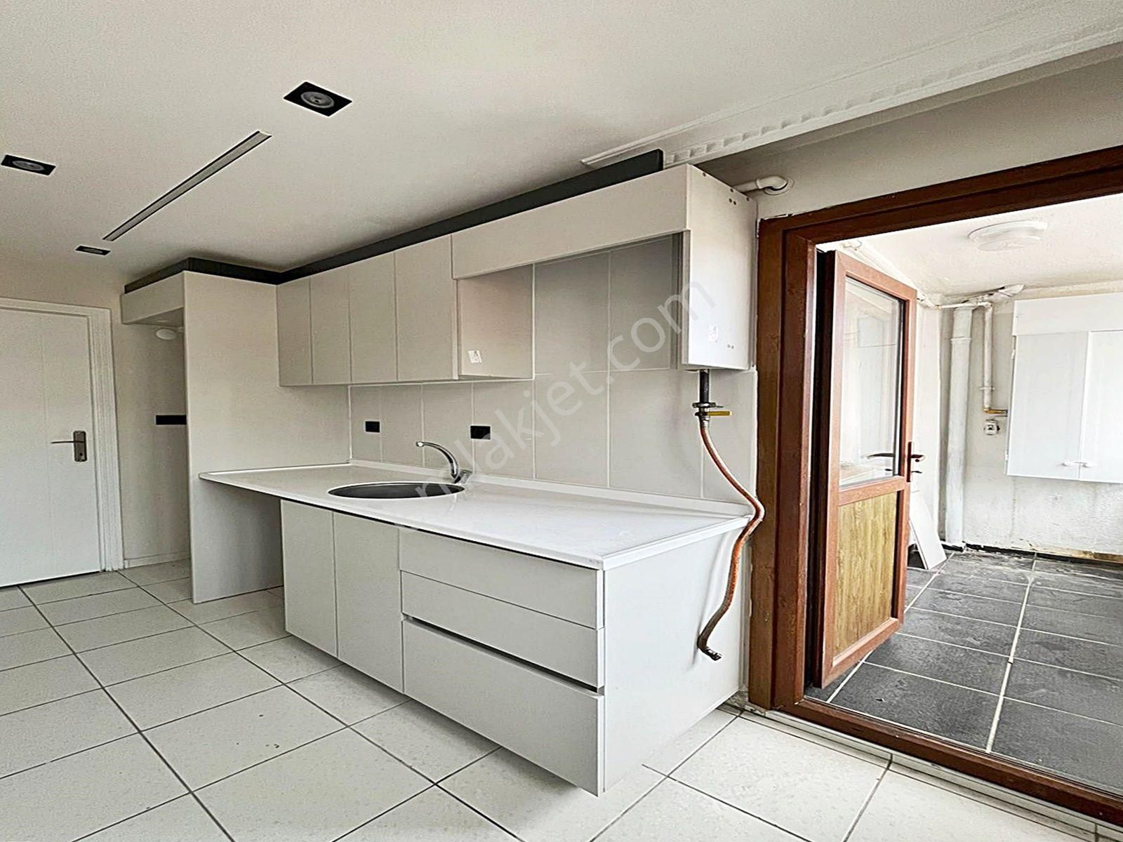 Esenyurt Meydana Yakın Konumda 2+1 Kiralık Daire !!! - Görsel 6