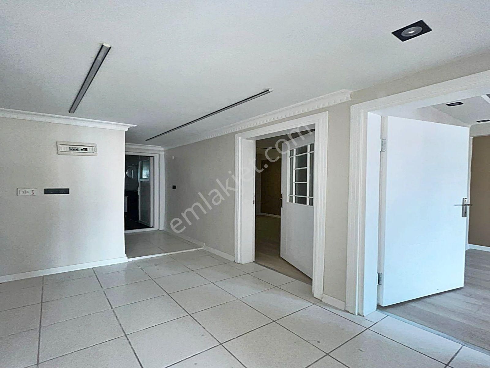 Esenyurt Meydana Yakın Konumda 2+1 Kiralık Daire !!! - Görsel 13