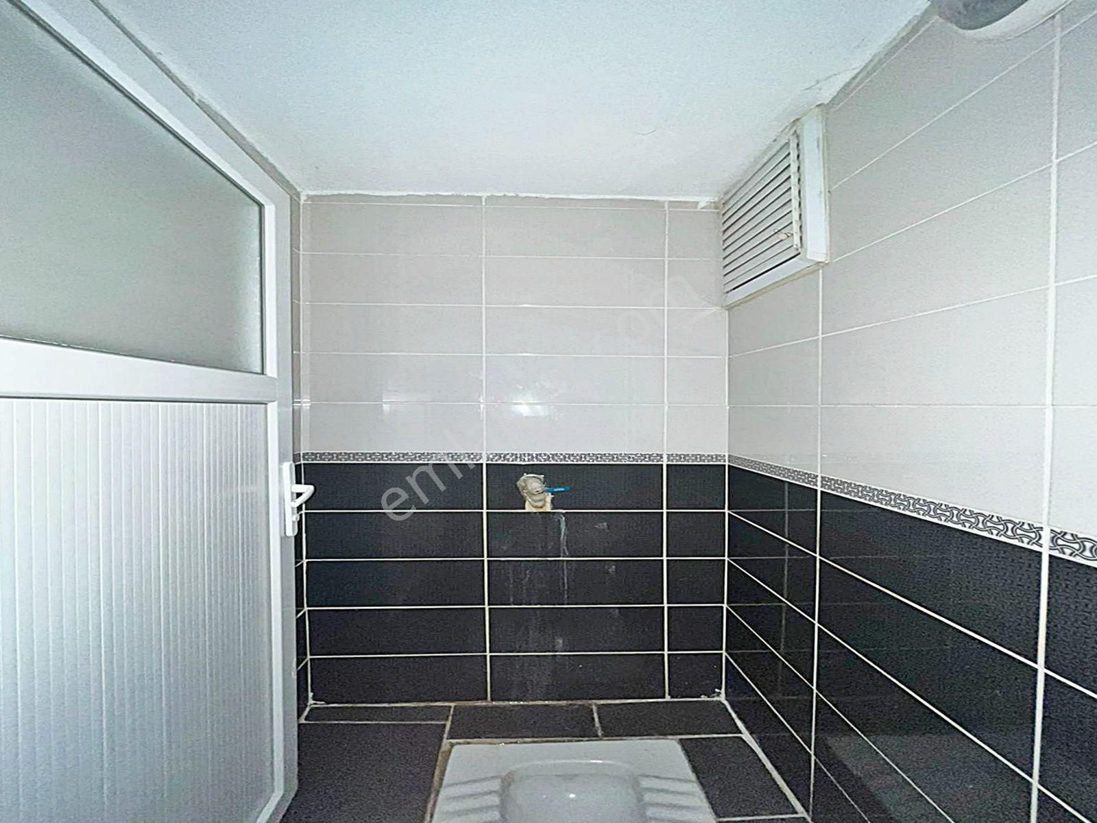 Esenyurt Meydana Yakın Konumda 2+1 Kiralık Daire !!! - Görsel 12