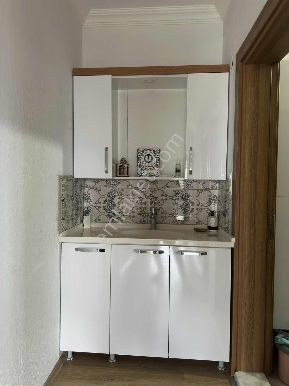 Yağlar Mahallesinde 2 Katlı Ev Ve Hayvan Çiftliği - Görsel 13