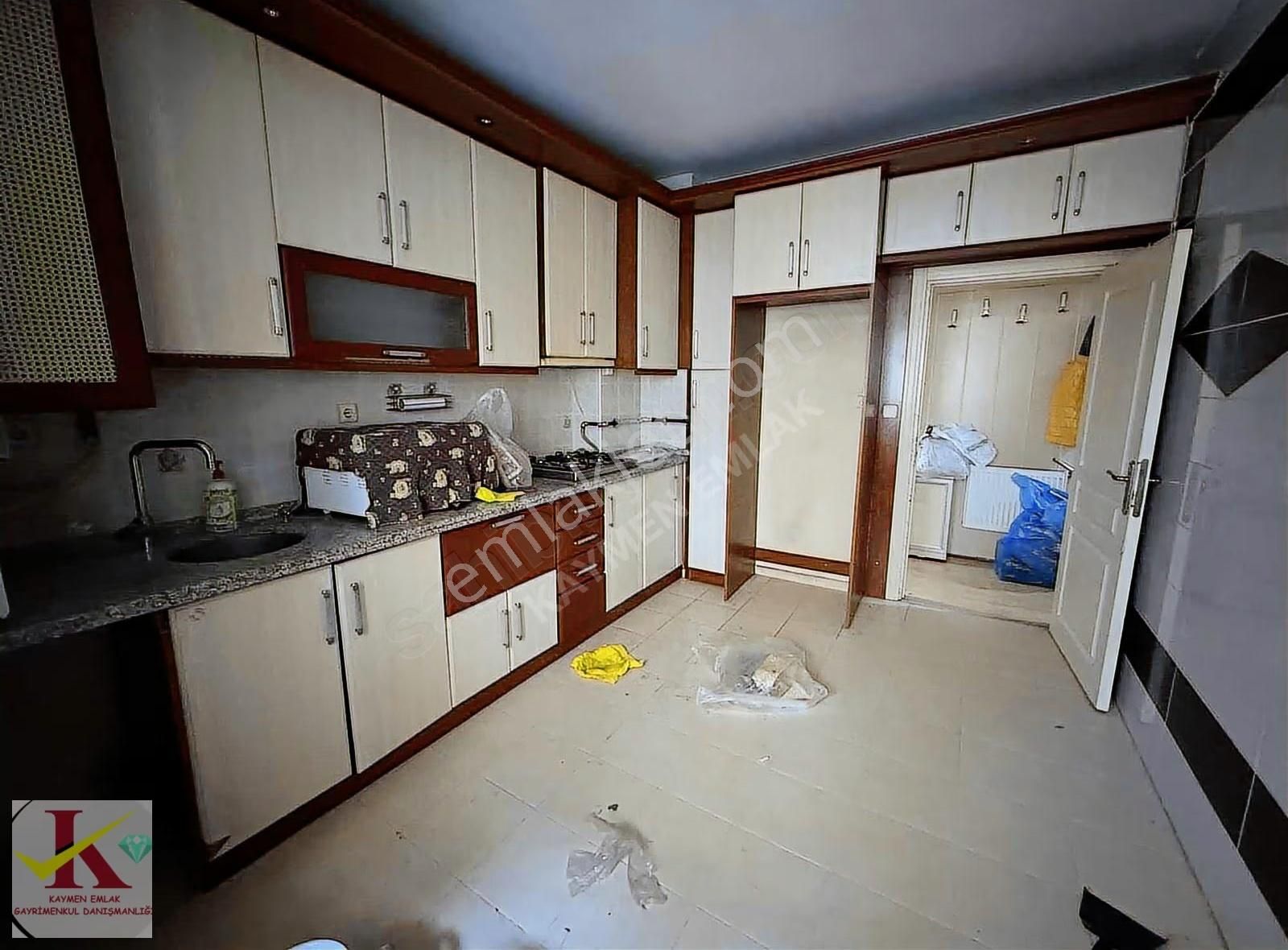 Kaymen Emlaktan Merkezi Konumda Satılık 3+1 Daire - Görsel 4