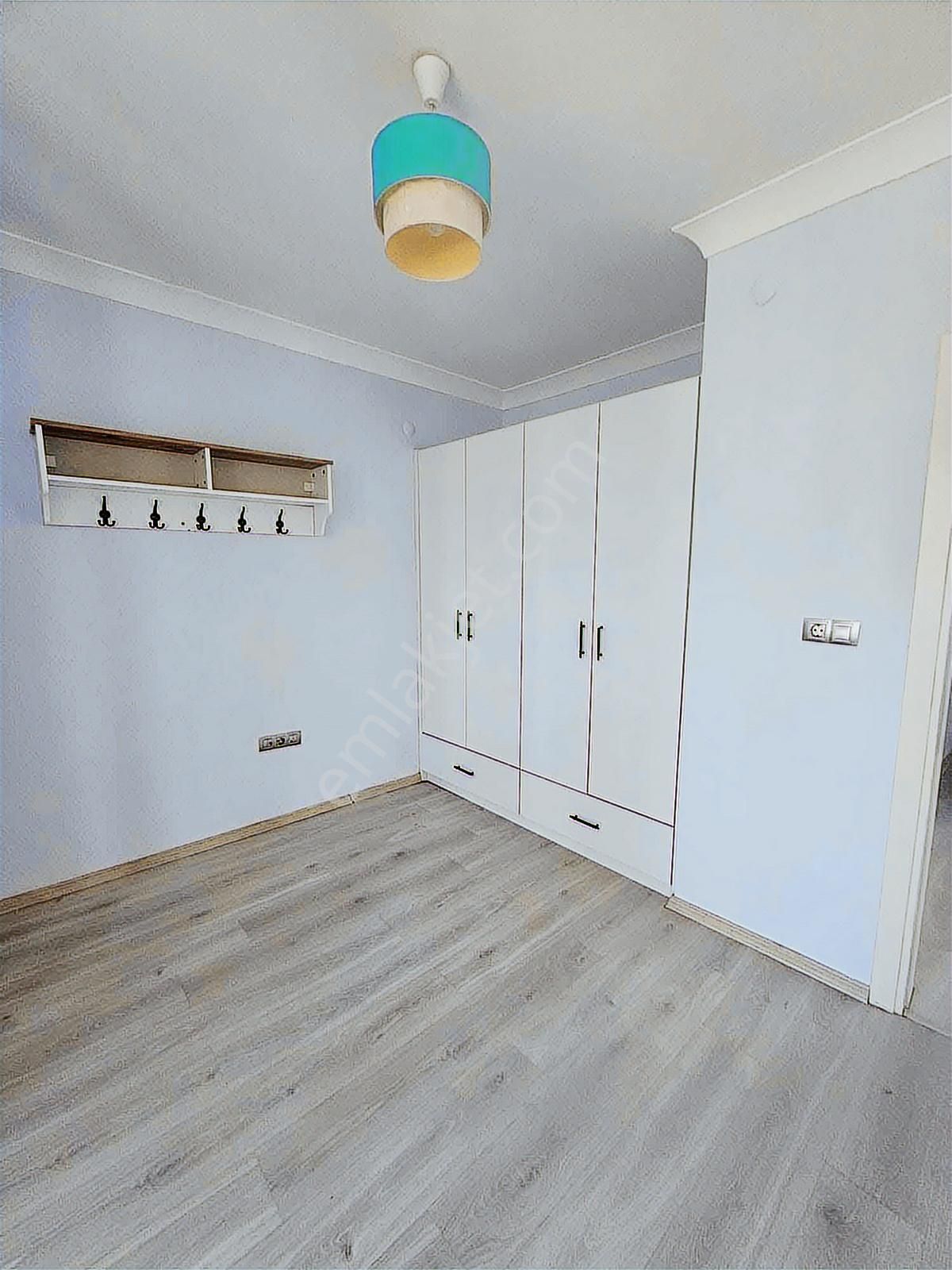 Ana Cadde Üzeri Konumda Satılık 3+1 Doğalgazlı 175m2 Daire - Görsel 4