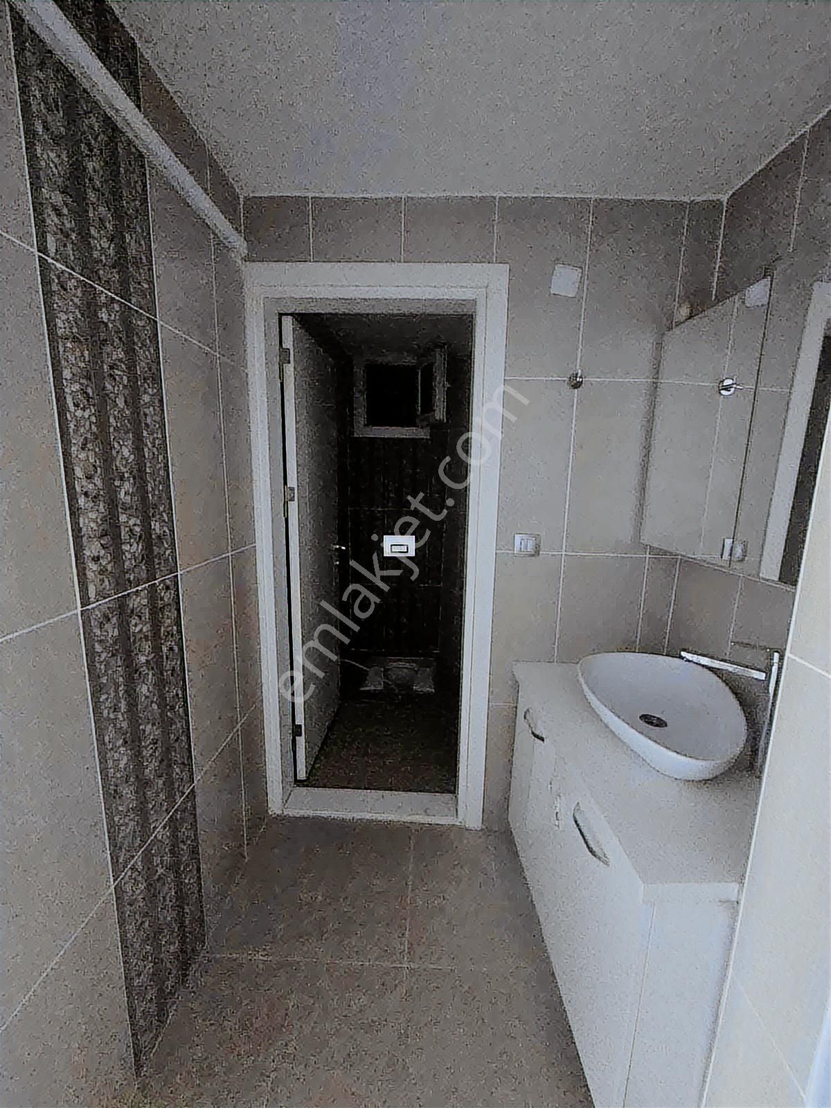 Ana Cadde Üzeri Konumda Satılık 3+1 Doğalgazlı 175m2 Daire - Görsel 10