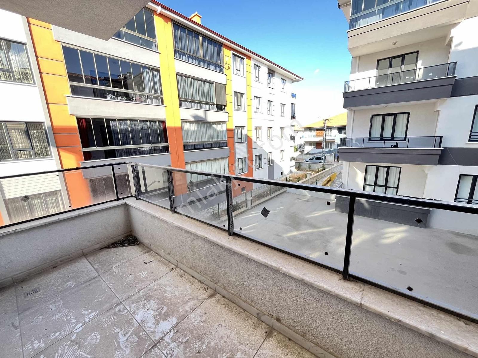 Karaman Yolu Üzerinde İskanlı Oturuma Hazır Lüks 3+1 Daire! - Görsel 12