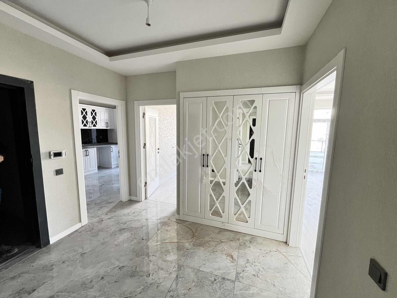 Mengene Caddesi Cepheli Geniş Lüks Oturuma Hazır 3+1 Daire! - Görsel 4