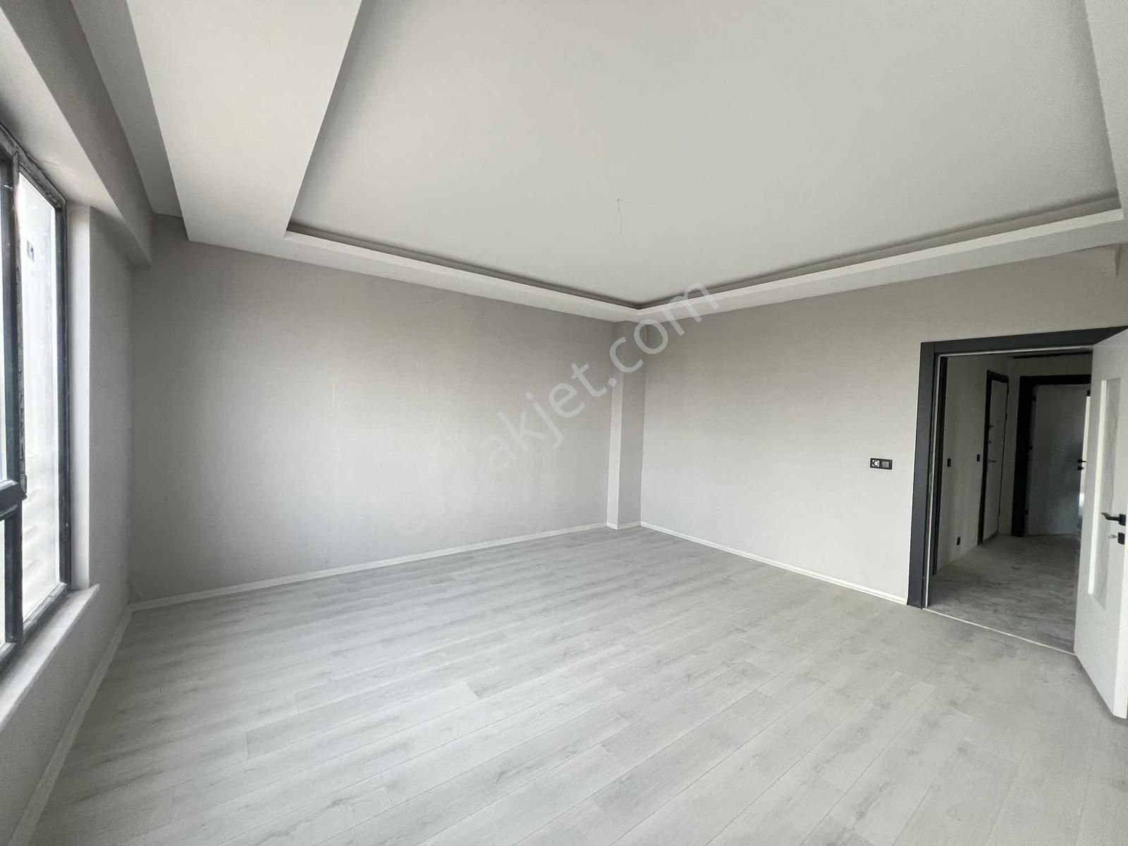 Meram Alpaslan Mahallesinde 4+1 Site İçi Lüks Daire - Görsel 14