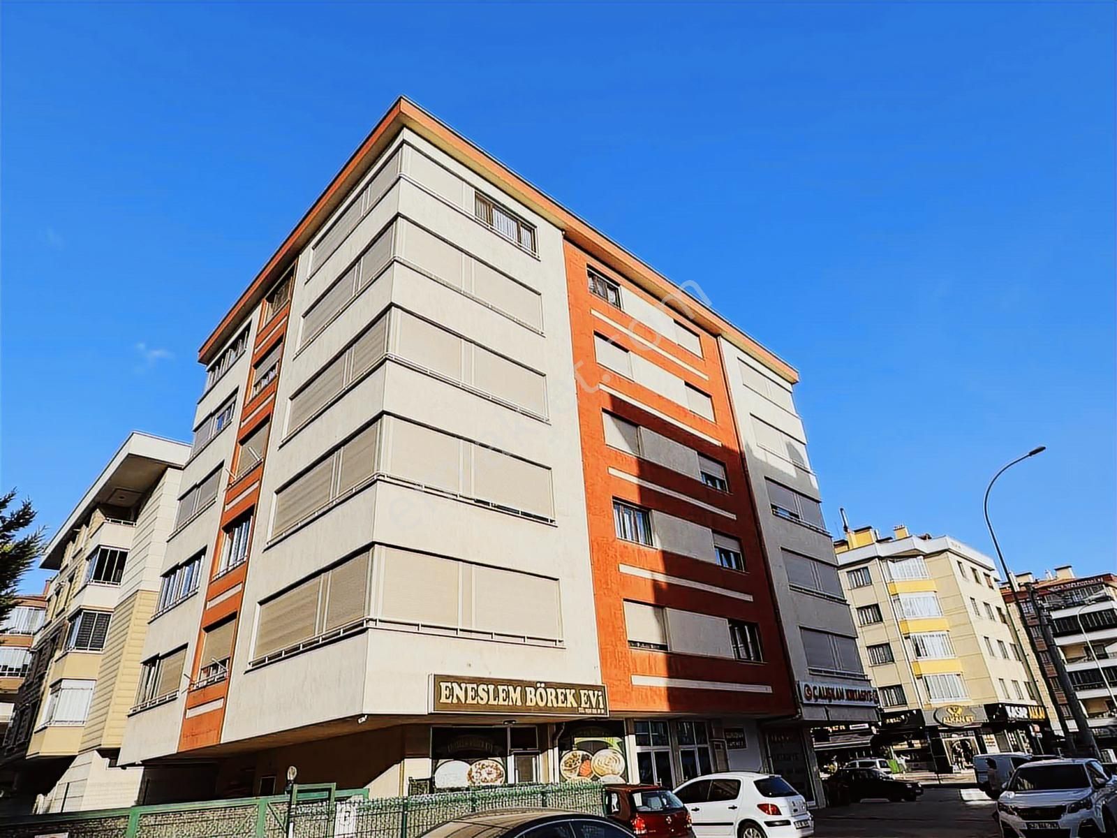 Karakayış Caddesi Üzeri Satılık 4+1 Lüks Daire - Görsel 33