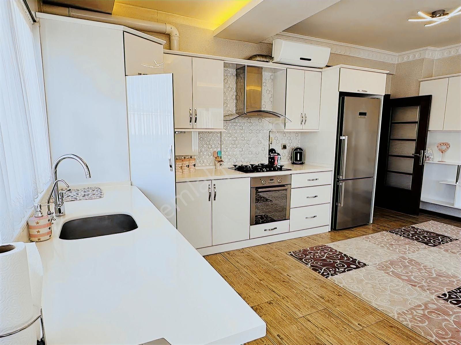 Karakayış Caddesi Üzeri Satılık 4+1 Lüks Daire - Görsel 11