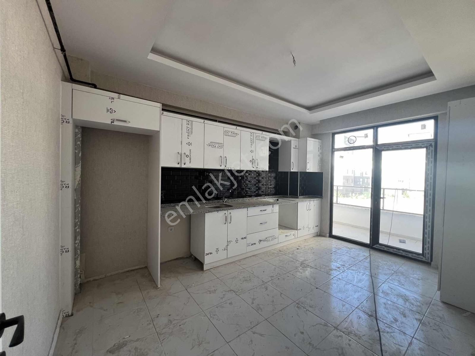 Mengene Mahallesinde 4+1 Kiralık Site İçi Sıfır Daire - Görsel 13