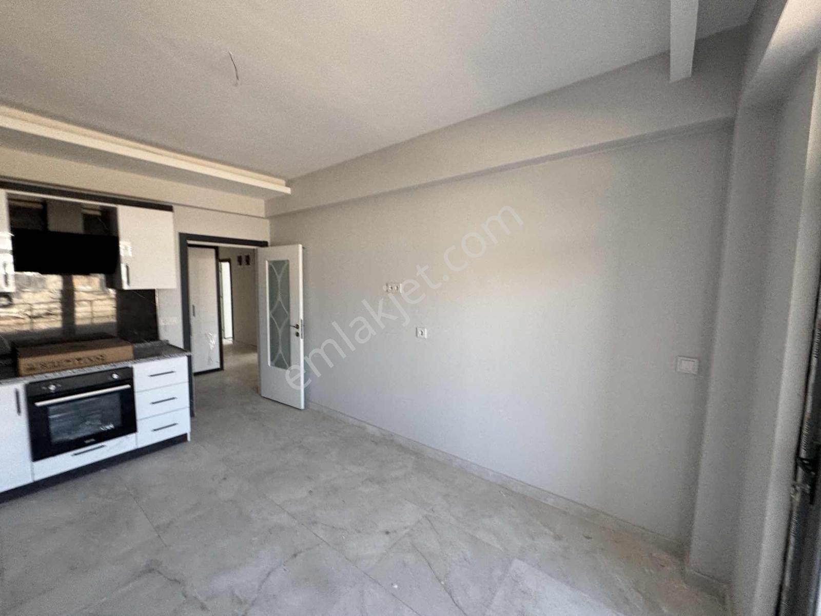 Karaman Yoluna Cephe 3+1 Oturuma Hazır Ara Kat Daire - Görsel 9