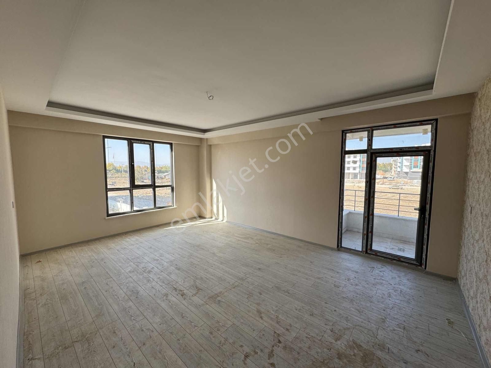 Karaman Yoluna Cephe 3+1 Oturuma Hazır Ara Kat Daire - Görsel 10