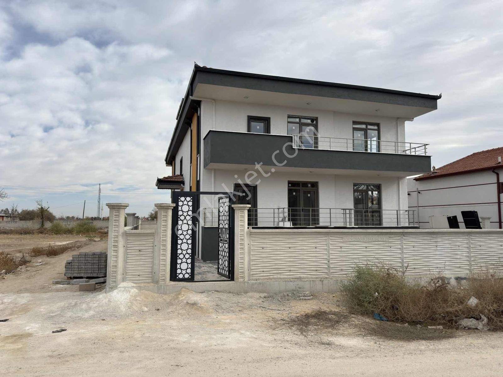 Bahçeşehir Mahallesinde 4 Adet 2+1 Lüks Daire ️️ - Görsel 3