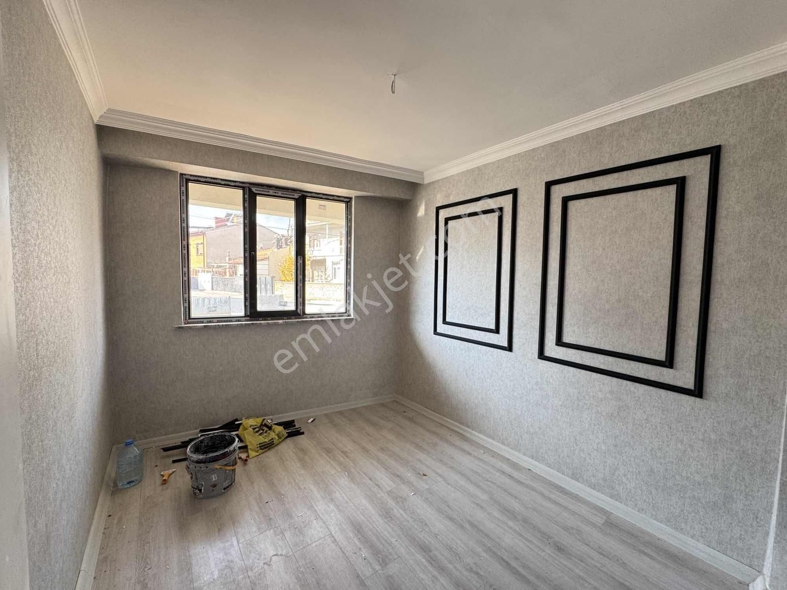 Bahçeşehir Mahallesinde Çevre Yoluna Yürüme Mesafesinde 3+1 - Görsel 8