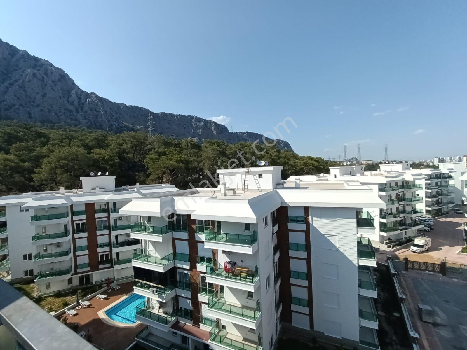 Sarısuda Havuzlu Site İçerisinde Doğalgazlı Amerikan Mutfak 4+1 Dubleks Kiralık Daire - Görsel 21