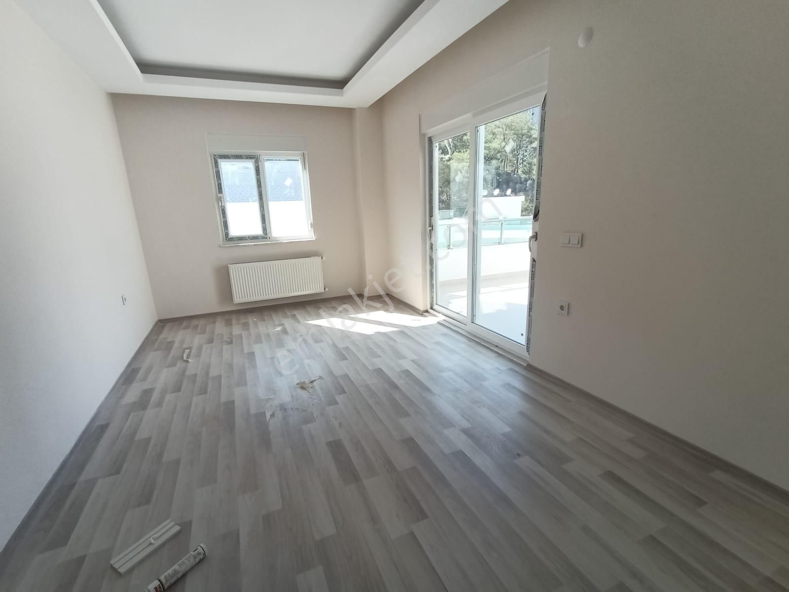 Sarısuda Havuzlu Site İçerisinde Doğalgazlı Amerikan Mutfak 4+1 Dubleks Kiralık Daire - Görsel 15