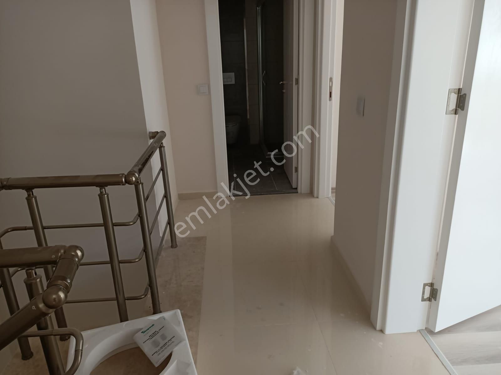 Sarısuda Havuzlu Site İçerisinde Doğalgazlı Amerikan Mutfak 4+1 Dubleks Kiralık Daire - Görsel 13