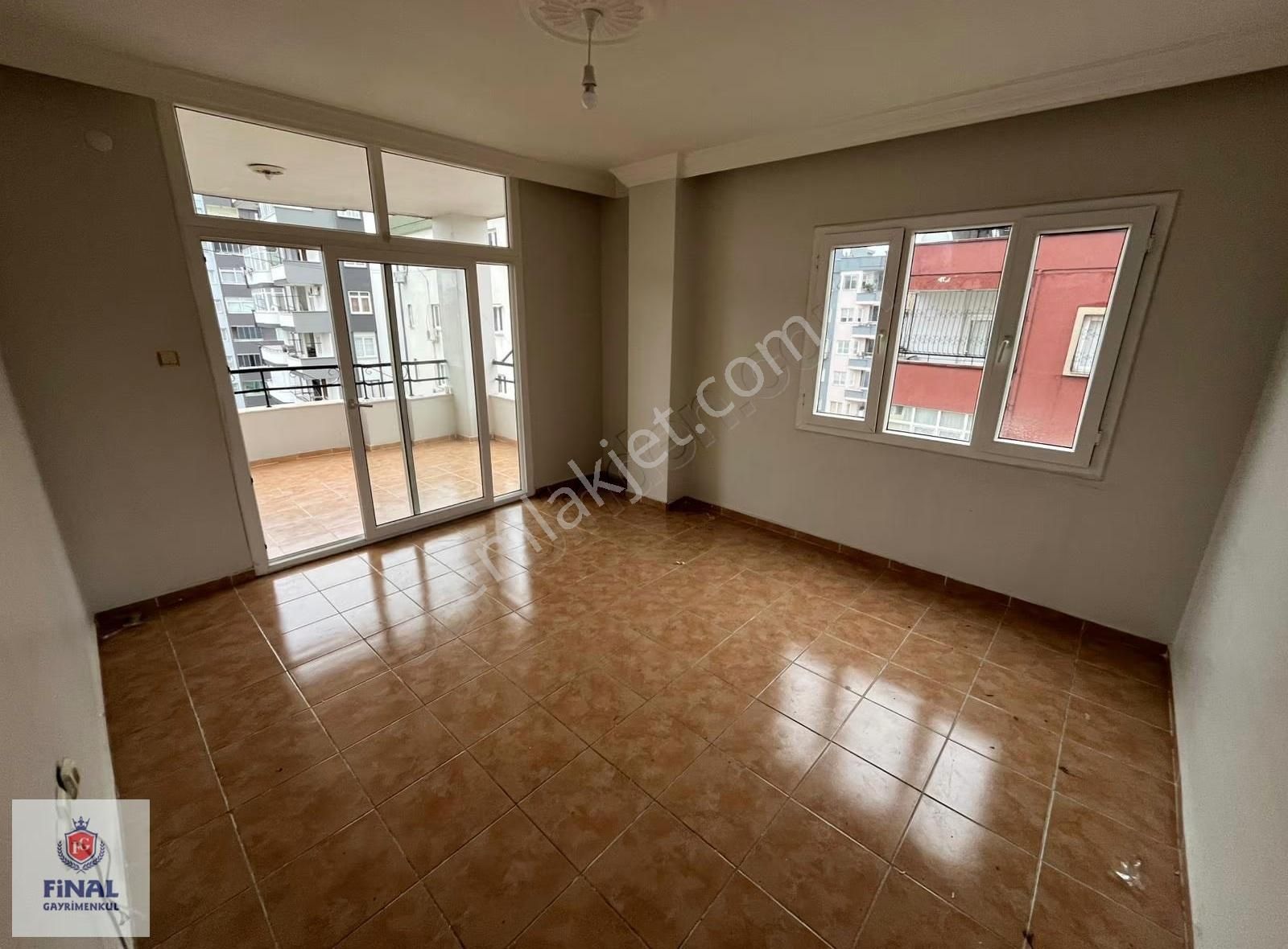 Finalden Yeni Çetinkaya Civarı 3+1 Kapalı Mutfak Kiralık Daire