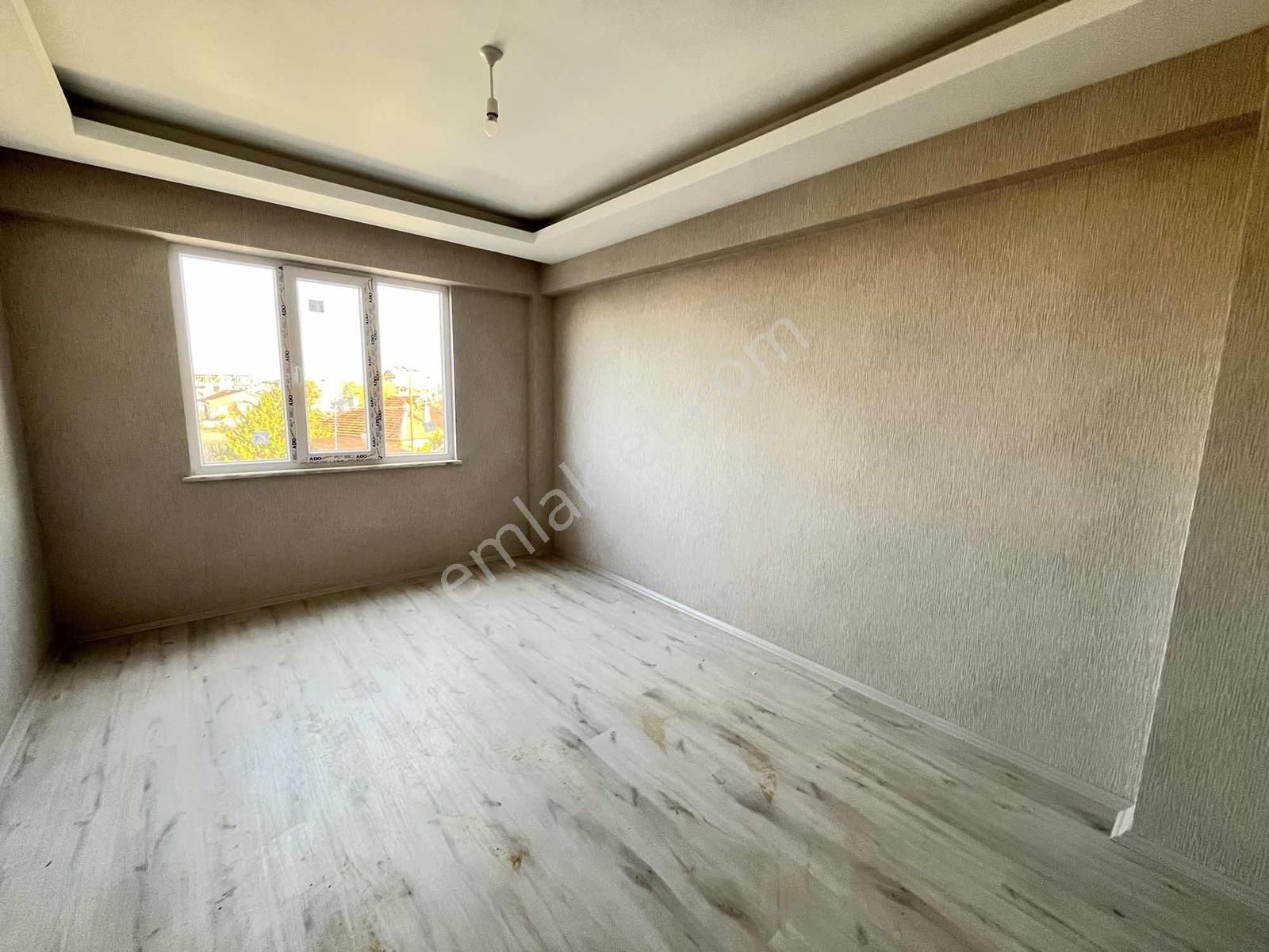 Meram Fen Lisesi Arkası Lüks Oturuma Hazır Geniş 3+1 Daire! - Görsel 9