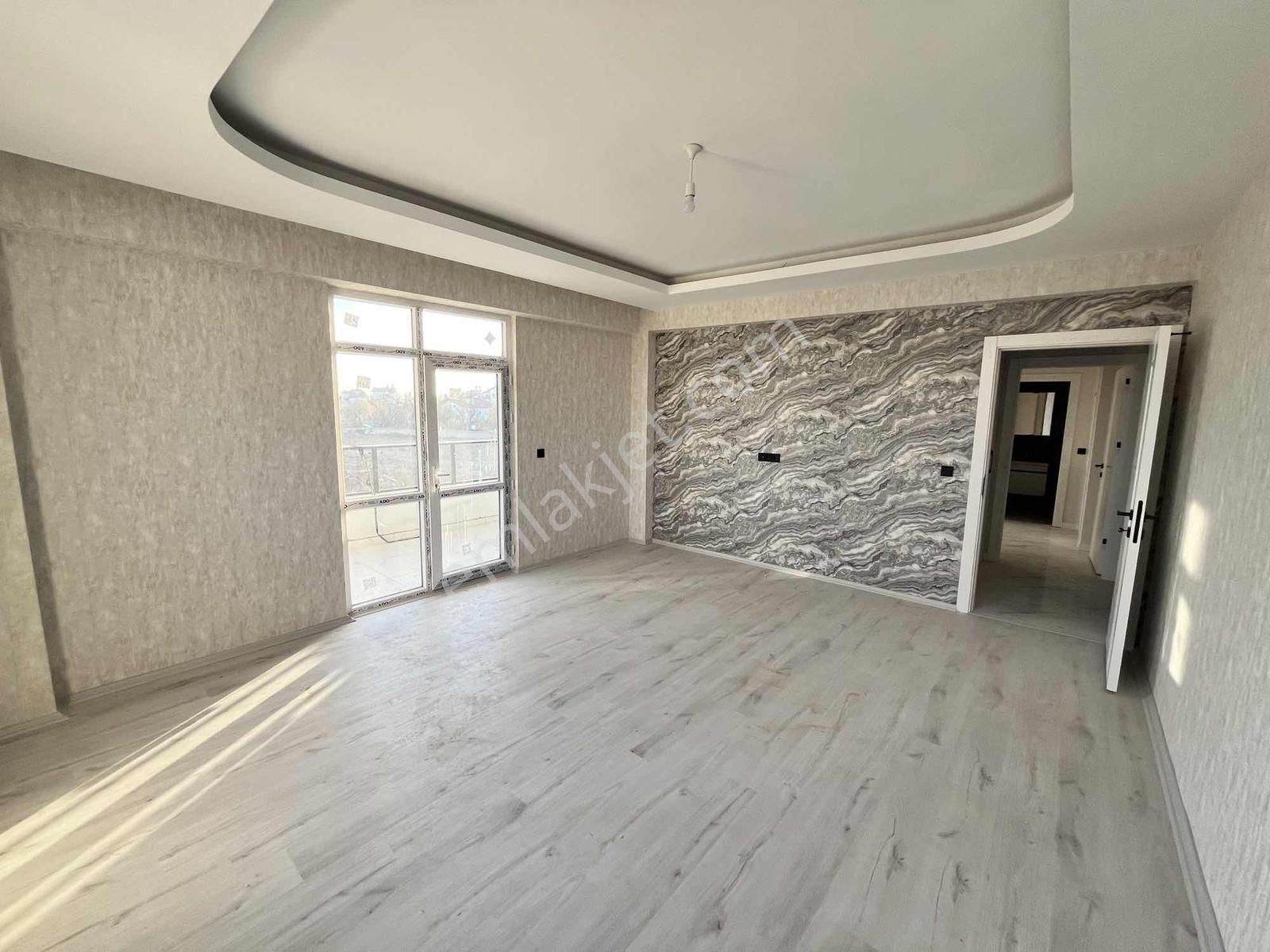 Meram Fen Lisesi Arkası Lüks Oturuma Hazır Geniş 3+1 Daire! - Görsel 2