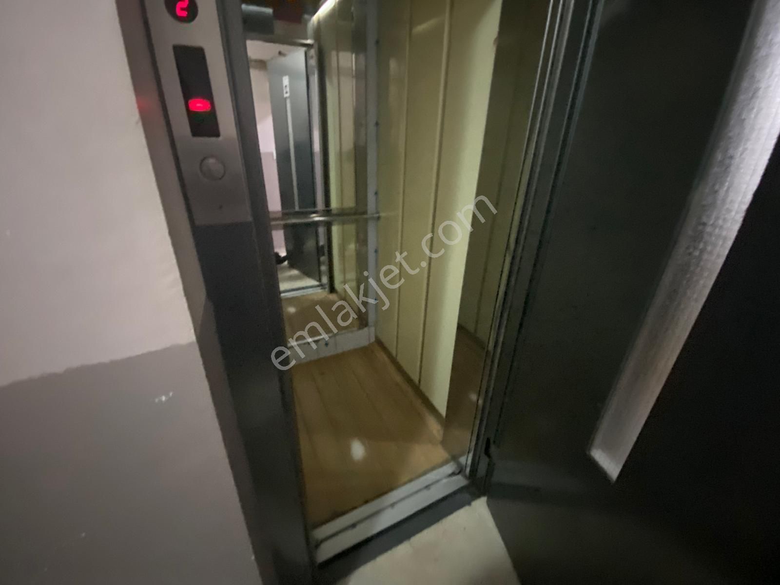 İstanbul House'dan Bahçelievler'de Genç Binada 2+1 Ara Kat - Görsel 27