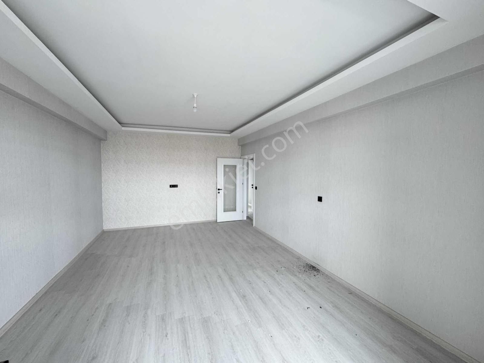 Karaman Yoluna Cephe 3+1 Daire - Görsel 5