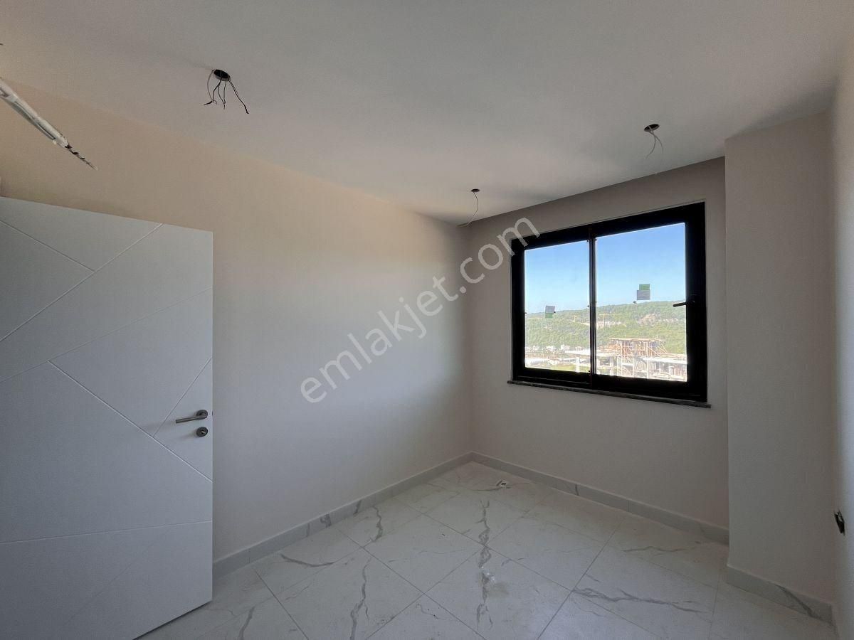 Alanya / Avsallar’da Denize 650 M Full Aktiviteli 2+1 Satılık Daire - Görsel 3