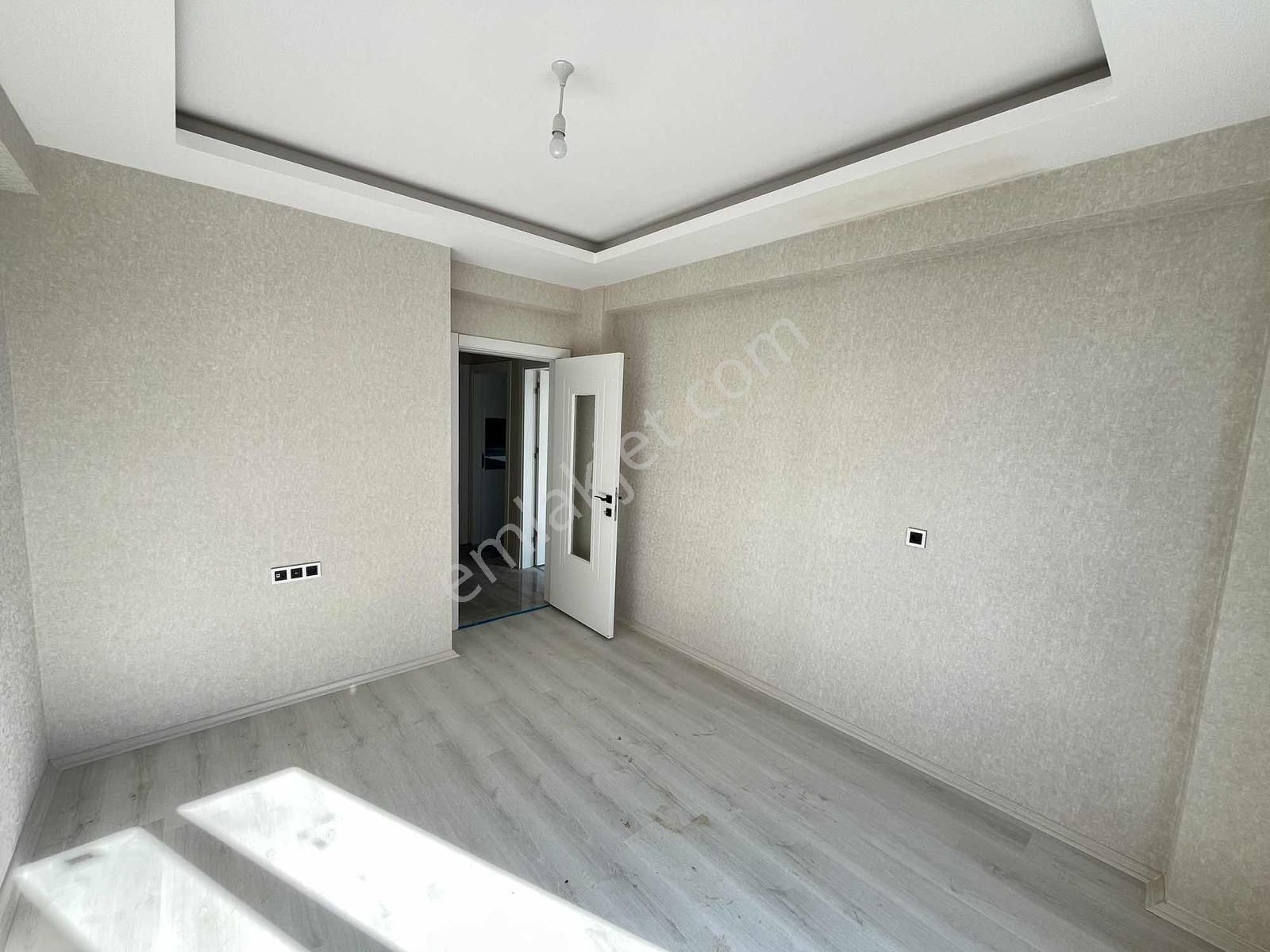 Karaman Yolu Hadimi Parkına Yakın Oturuma Hazır Lüks 2+1 Daire! - Görsel 14