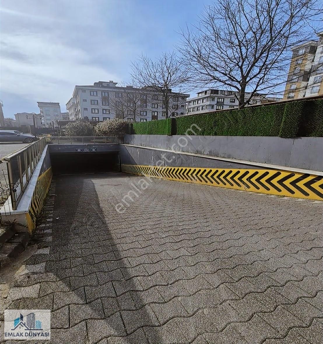 Metronun Dibinde Site İçerisinde 2+1 Satılık Daire!! - Görsel 10