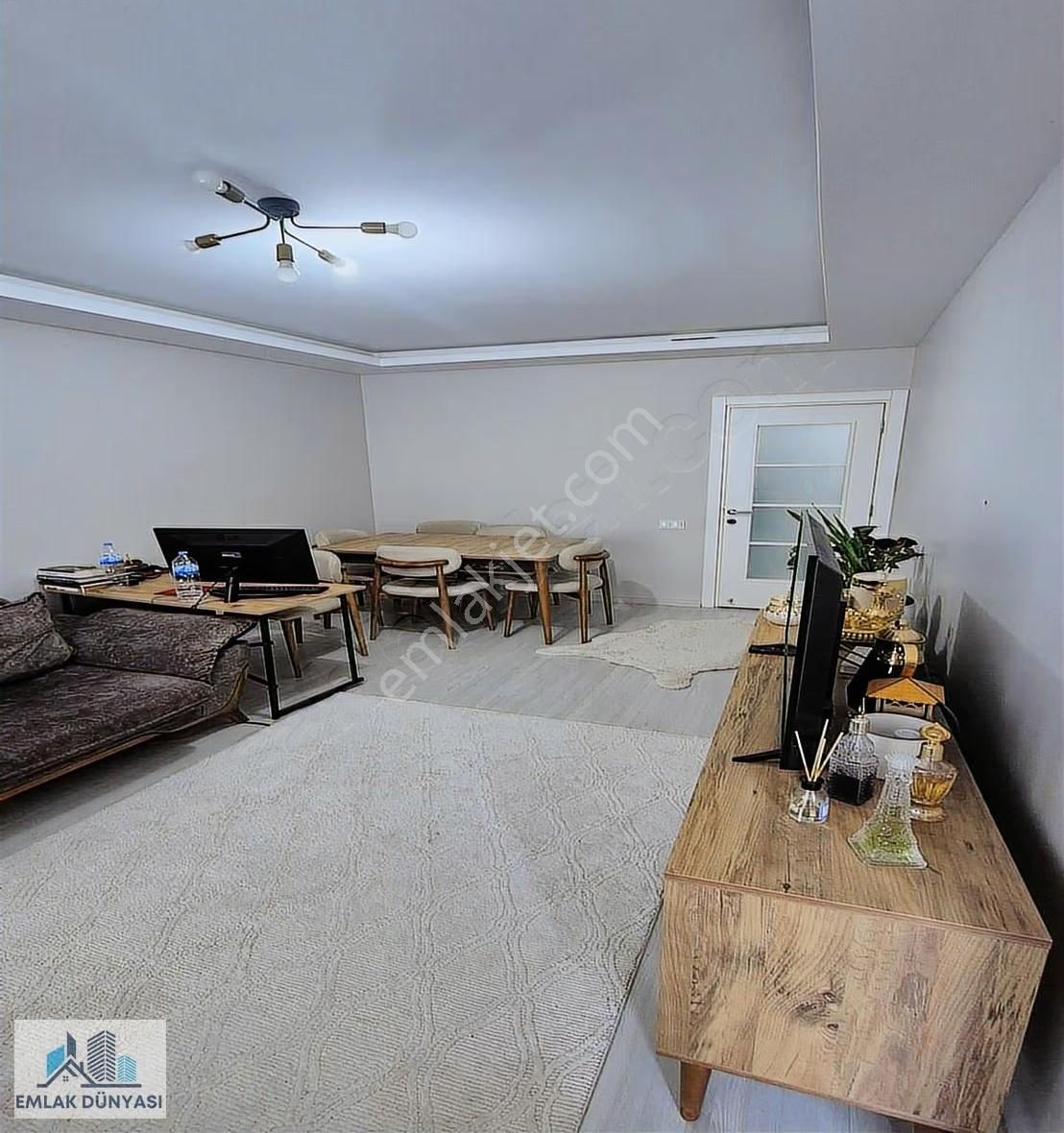 Metronun Dibinde Site İçerisinde 2+1 Satılık Daire!! - Görsel 24