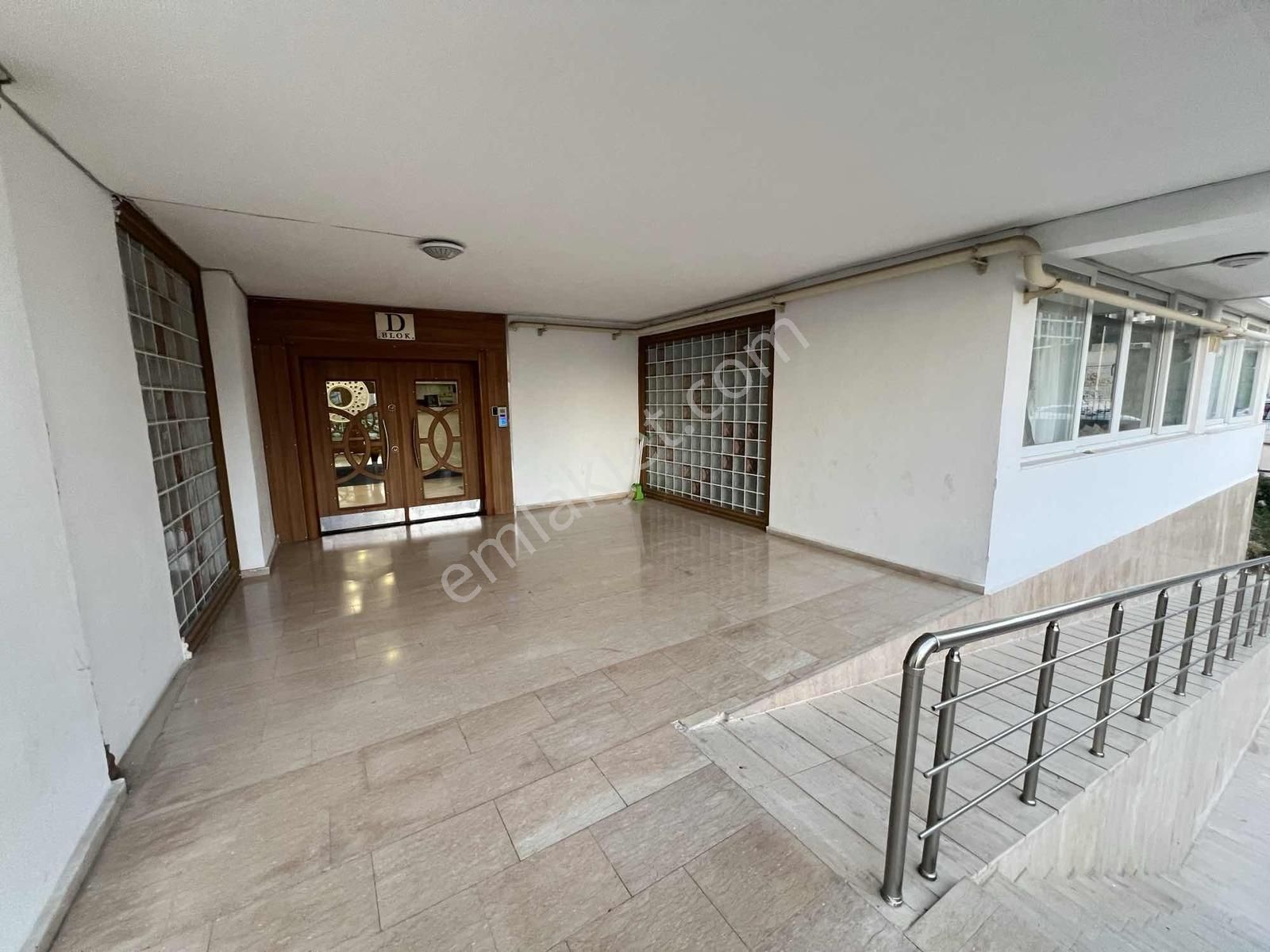 Zorlu'dan Bldy Evleri Mah. 4+1 Havuzlu Otoparklı Kiralık Daire - Görsel 7