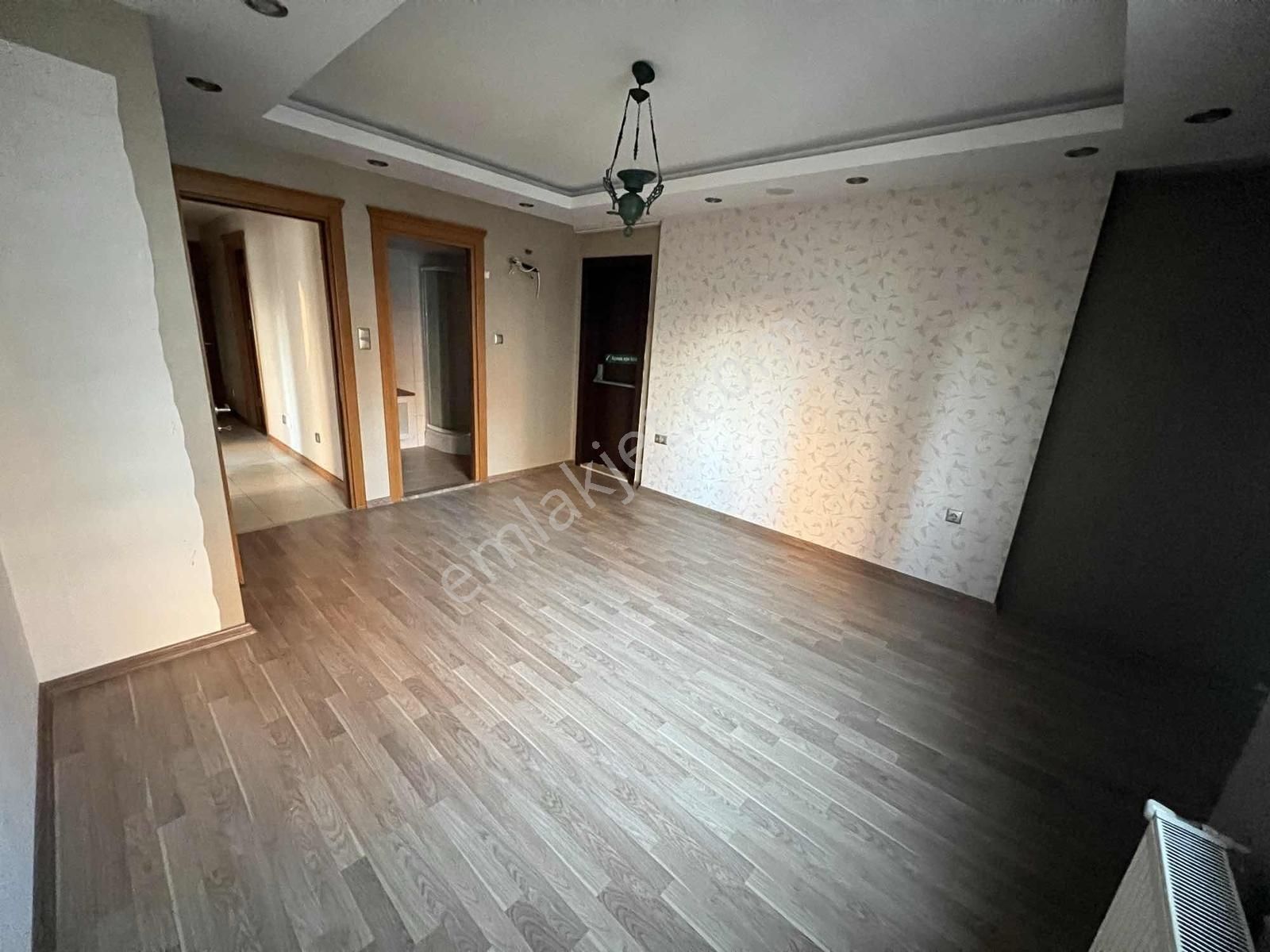 Zorlu'dan Bldy Evleri Mah. 4+1 Havuzlu Otoparklı Kiralık Daire - Görsel 13