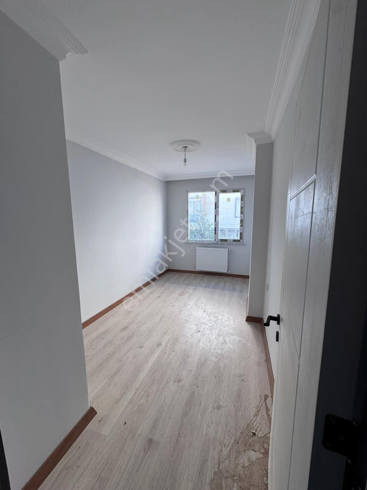 Çanakkale Çardak'ta Ebeveyn Banyolu 3+1 Kiralık Daire - Görsel 10