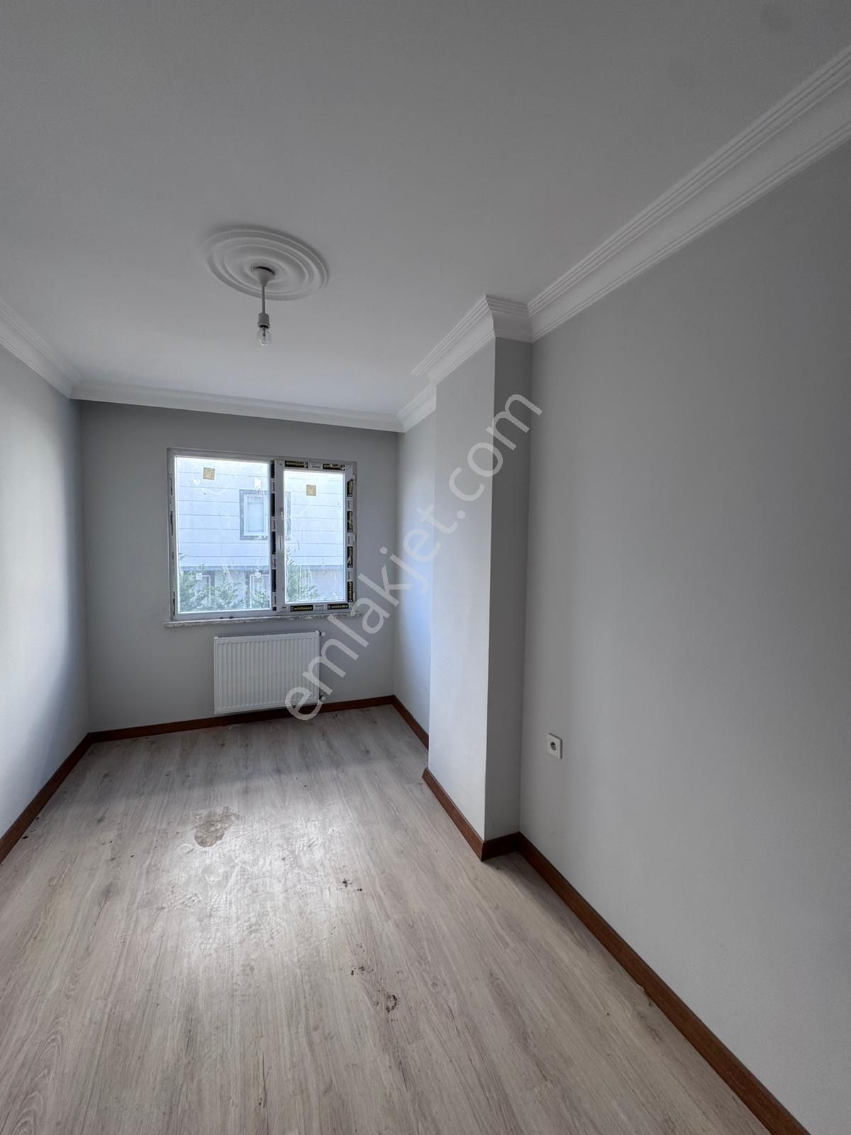 Çanakkale Çardak'ta Ebeveyn Banyolu 3+1 Kiralık Daire - Görsel 9